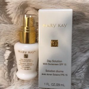 Mary Kay Day Solution